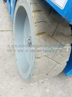 Scissor lift 2007  Genie gs-3246 (11)