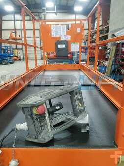 Scissor lift 2011  JLG 3246es (4)