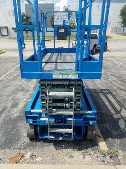 Scissor lift 2007  Genie gs-3246 (2)