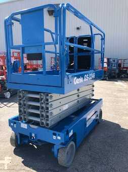 Scissor lift 2012  Genie gs-3246 (2)