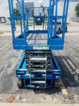 Scissor lift 2007  Genie gs-3246 (3)