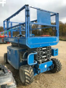 Scissor lift 2012  Genie gs3369rt (3)