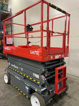 Scissor lift 2022  Skyjack sj4732 (4)