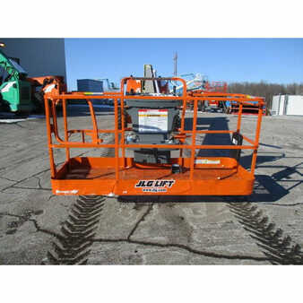 Telescopic boom lift 2008  JLG 800s (7)