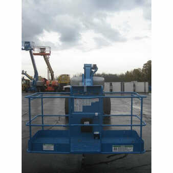 Telescopic boom lift 2007  Genie z80/60 (8)