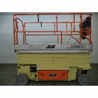 Scissor lift 2006  JLG 3246es (1)