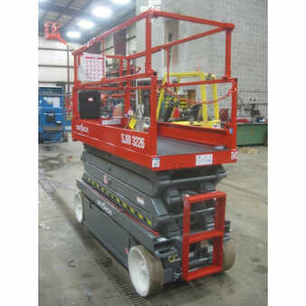 Scissor lift 2008  Skyjack sj3226 (5)