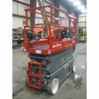 Scissor lift 2008  Skyjack sj3226 (6)