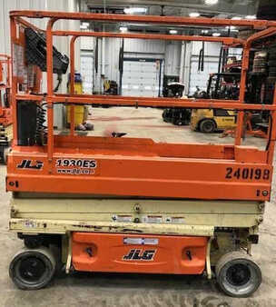 Scissor lift 2015  JLG 1930es (2)