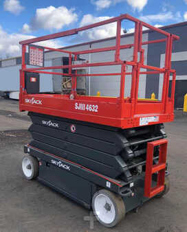 Scissor lift 2015  Skyjack sj4632 (4)