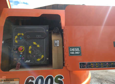 Plataforma Telescópica 2017  JLG 600s (10)