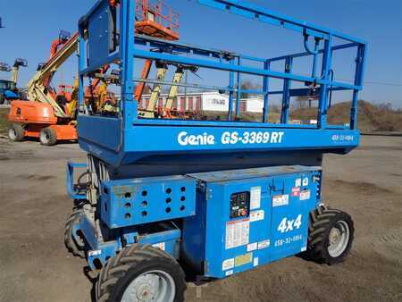 Scissor lift 2013  Genie gs3369rt (7)