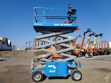 Scissor lift 2013  Genie gs3369rt (8)