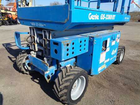 Scissor lift 2013  Genie gs3369rt (9)