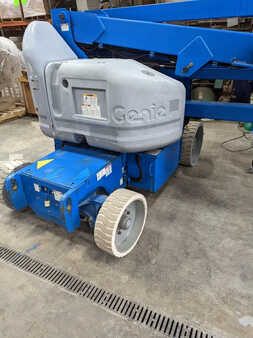 Telescopic boom lift 2014  Genie z40/23nrj (2)