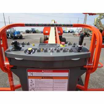 Telescopic boom lift 2011  JLG 800s (5)