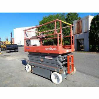 Scissor lift - Skyjack sj4626 (2)