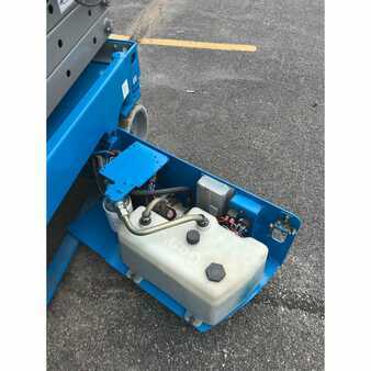 Scissor lift 2004  Genie gs1930 (6)