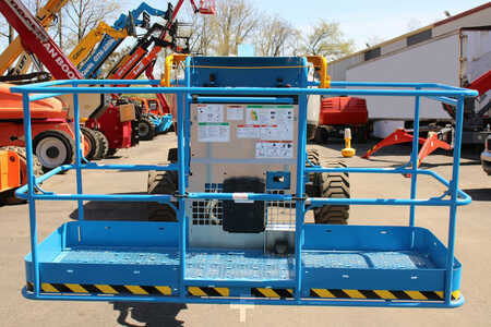 Telescopic boom lift 2019  Genie s60xc (10)