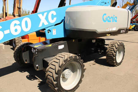 Telescopic boom lift 2019  Genie s60xc (7)