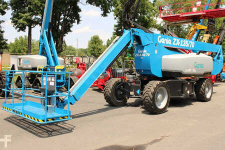 Telescopic boom lift 2022  Genie zx135-70 (1)