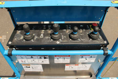 Telescopic boom lift 2022  Genie zx135-70 (12)