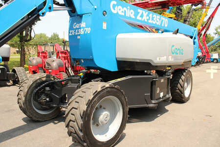 Telescopic boom lift 2022  Genie zx135-70 (6)