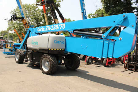 Telescopic boom lift 2022  Genie zx135-70 (7)