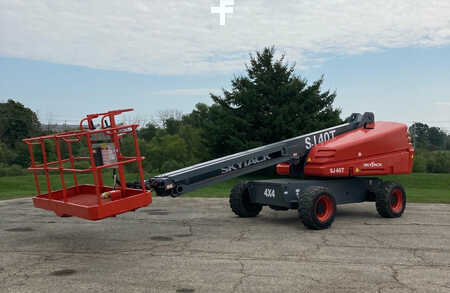 Telescopic boom lift 2015  Skyjack sj40t (1)