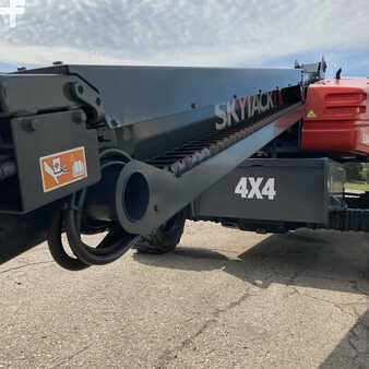Telescopic boom lift 2015  Skyjack sj40t (6)