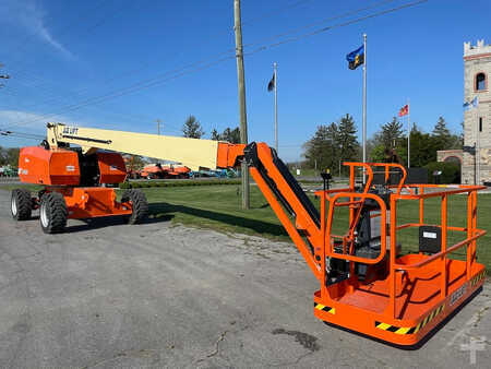 Articulating boom lift 2023 JLG 860SJ (2)