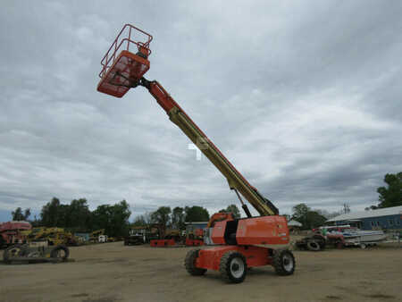 Telescopic boom lift 2012 JLG 600S (11)