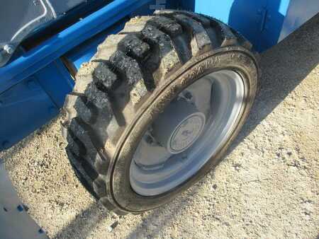 Plataforma Articulada 2011 Genie GS5390RT (28)