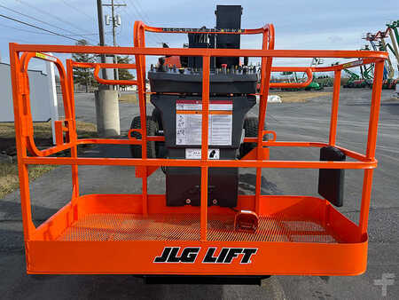 Articulating boom lift 2014 JLG 450AJ (17)