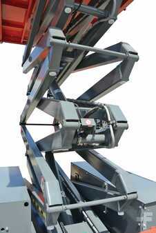 Scissor lift 2025  Skyjack sj6832rt (3)