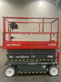 Scissor lift 2022 Skyjack SJIII3226 (1)