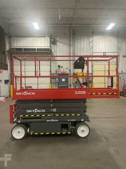 Scissor lift 2022 Skyjack SJIII3226 (2)