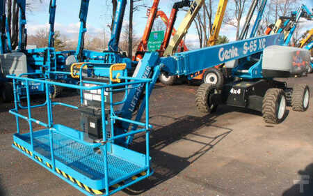 Telescopic boom lift 2019  Genie s60xc (4)