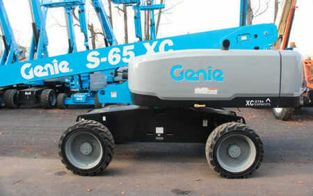 Telescopic boom lift 2019 Genie S65XC (2)