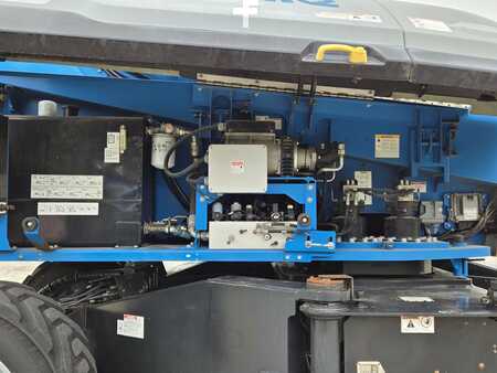 Telescopic boom lift 2018  Genie sx-125xc (14)
