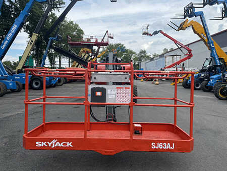 Telescopic boom lift 2014  Skyjack sj63aj (2)