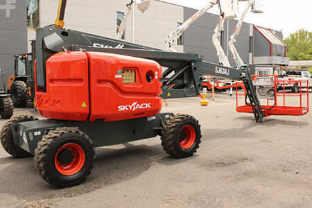 Telescopic boom lift 2014  Skyjack sj63aj (9)