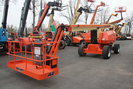 Telescopic boom lift 2016  JLG 800aj (1)