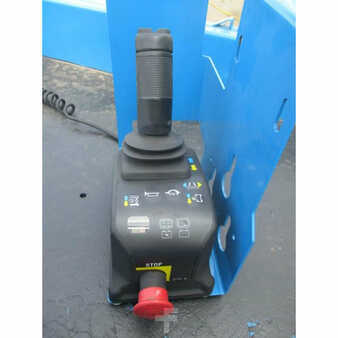 Scissor lift 2002  Genie sj3226 (9)