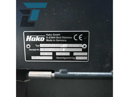 Feiemaskiner 2014  Hako B310 R CL Schrobzuigmachine (5)