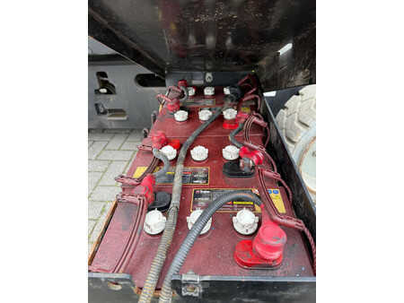 Piattaforme aeree articolate 2015  Genie Z33/18 Knikarm hoogwerker accu (12)