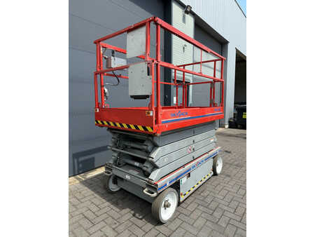Piattaforme aeree a pantografo 2011  Skyjack SJ4632 (2)