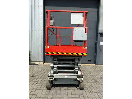 Piattaforme aeree a pantografo 2011  Skyjack SJ4632 (7)