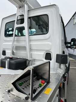 Truck mounted platform 2023 Multitel-Pagliero MZ 250 (13)