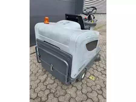 Feiemaskiner - Nilfisk sweeper/SR 1101 R (4)